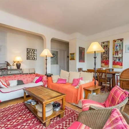 Grand T4 En Duplex Plage A Pied, Coeur De Ville, Ascenseur Et Parking Privatif Ferme Apartamento *